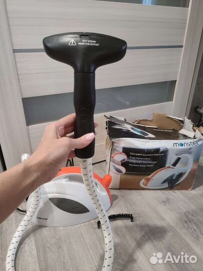 Паровой утюг, отпариватель