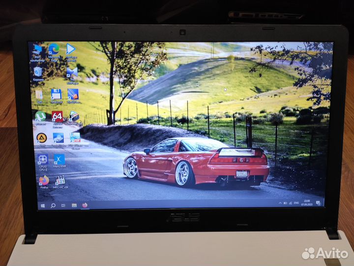 Ноутбук Asus X501A (Pentium B980, 8 гб, 1000HDD)