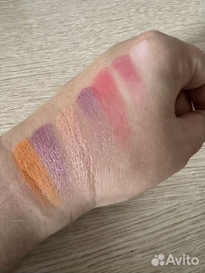 Тени для век палетка