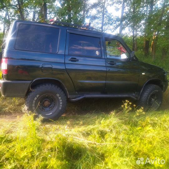 УАЗ Симбир 2.7 МТ, 2001, 100 000 км
