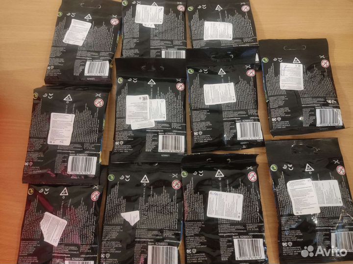 Lego minifigures dc super heroes series 71026