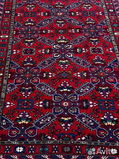 Ковер шерстяной ручной работы