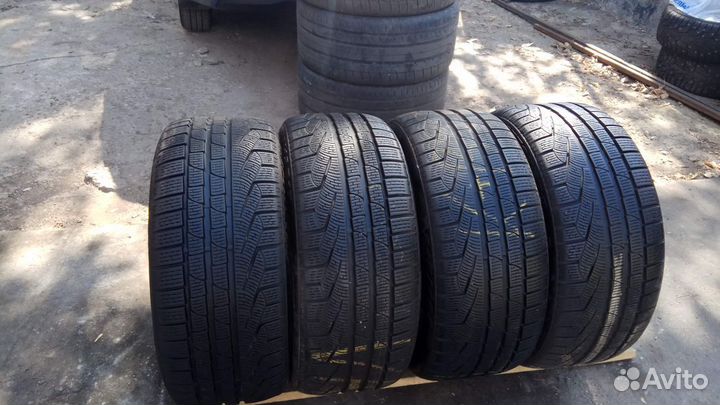 Pirelli Winter Sottozero 210 Serie II 245/45 R17 99H