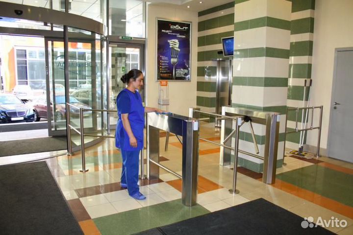 Уборщица(к)