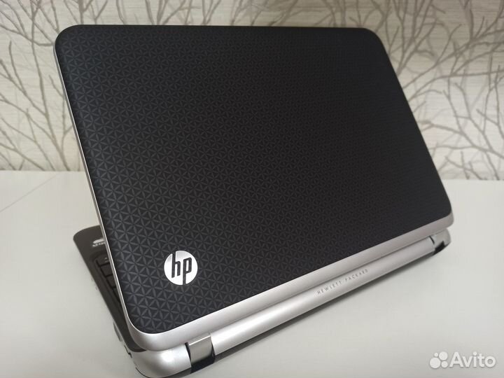 Нетбук HP Pavilion dm1 2/4/SSD