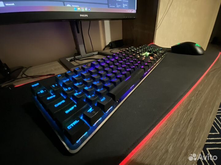 Игровая механическая клавиатура