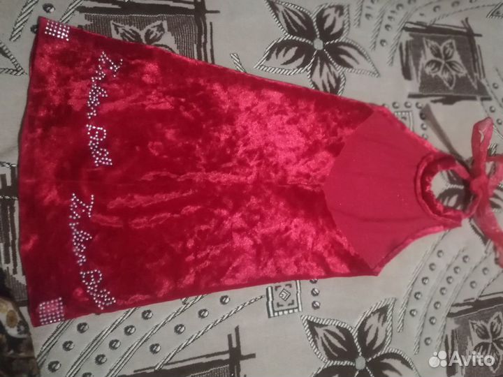 Платье на девочку