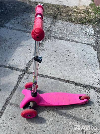 Самокат детский трехколесный