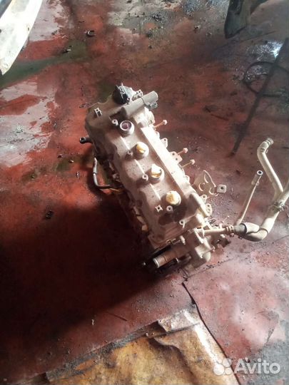 Двигатель мотор на Nissan almera classic