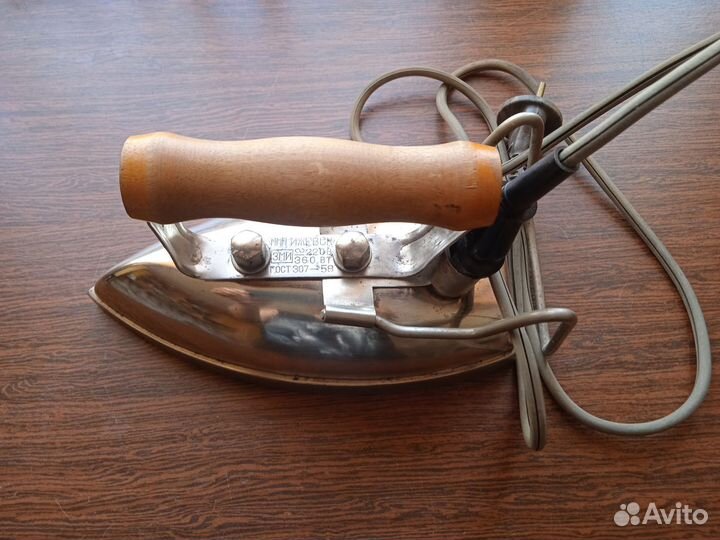 Утюг 1958 г. Ижевск.раритет