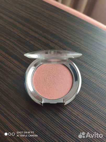 Косметика Компактные румяна Lin&Lo