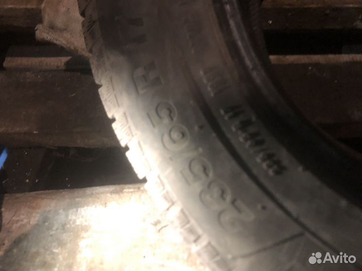Continental CH 90 SuperContact 235/65 R17