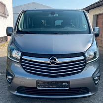 Opel Vivaro 1.6 MT, 2017, 113 500 км, с пробегом, цена 1 250 000 руб.