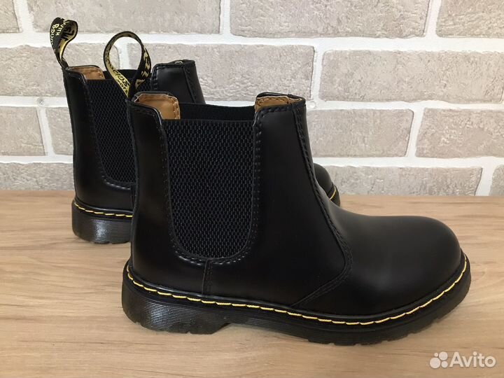 Ботинки Dr martens Челси новые 42 и 43 размеры