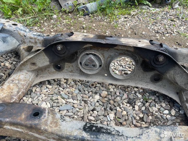 Задний подрамник в сборе Lexus rx3 09-15 al10