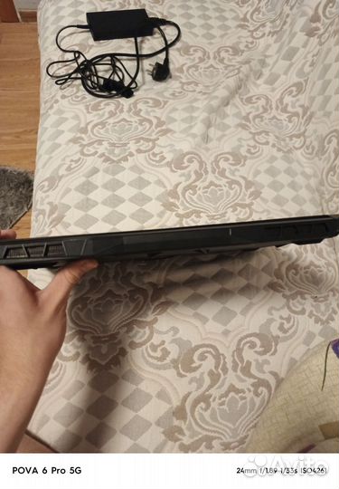 MSI Intel core i5- 12450 H, Nvidi GeForce RTX 3050