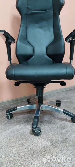 Геймерское кресло