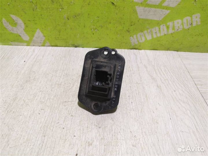 Резистор отопителя Мазда 6