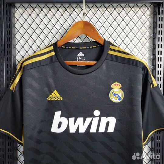 Ретро футболка Реал Мадрид 2011-2012 гостевая