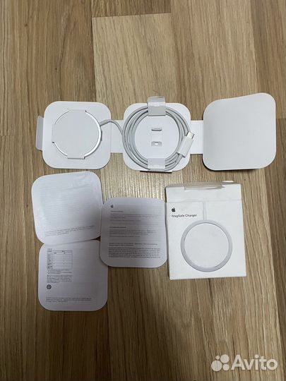 Беспроводная зарядка для iPhone оригинал