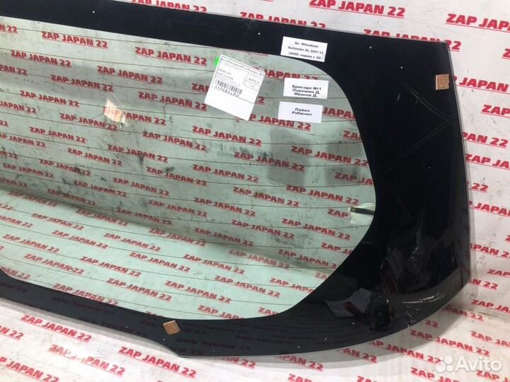 Стекло двери багажника Mitsubishi Outlander 2