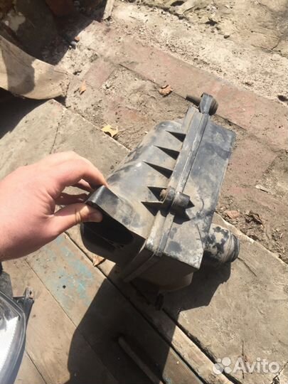 Лада Приора корпус воздушного фильтра