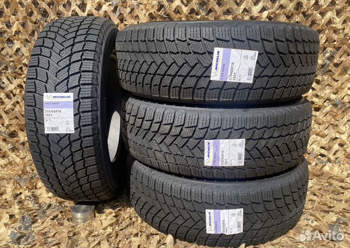 Michelin X-Ice Snow SUV 215/65 R16 102T