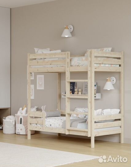 Двухъярусная кровать из массива дерева