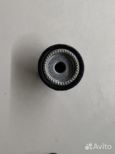 Гайка эксцентрика и пружина