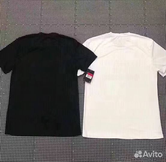 Баскетбольная футболка