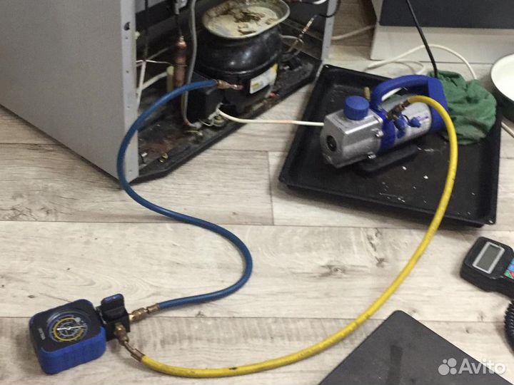 Ремонт стиральных машин Ремонт холодильника Мастер