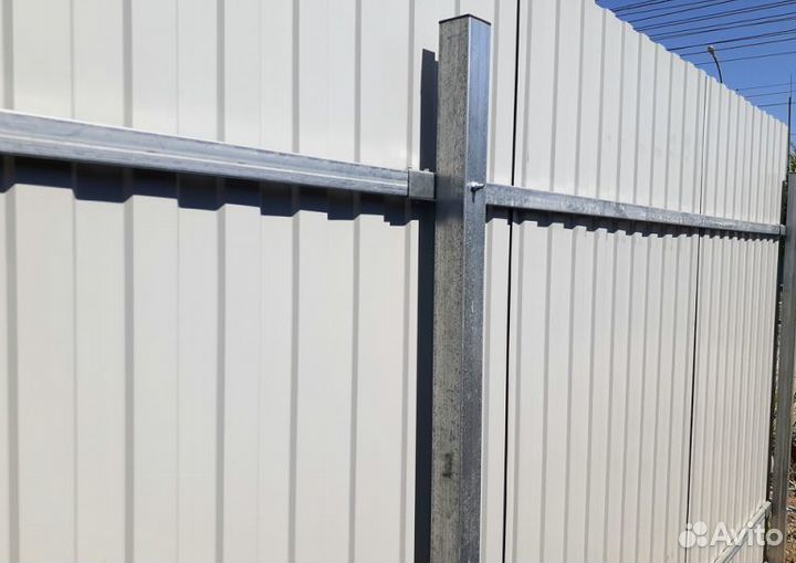 Столбы для забора металлические