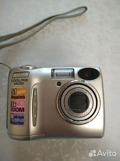 Цифровая фотокамера Nikon Coolpix 5600