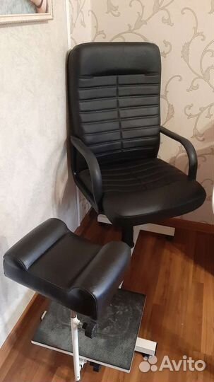 Продам педикюрное кресло