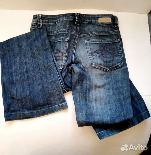 Джинсы женские синие 42 размер