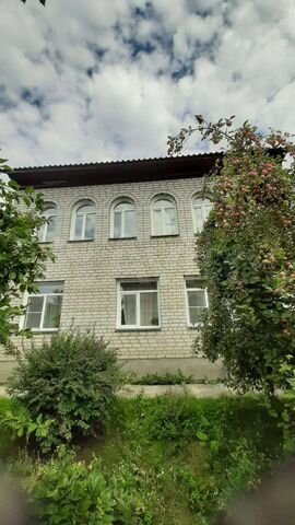 Дом 180 м² на участке 21 сот.