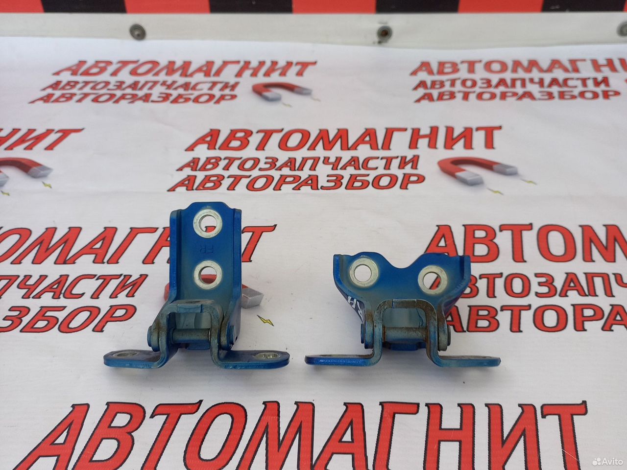 Петля двери передней правой Киа Церато 4 BD 18-н.в