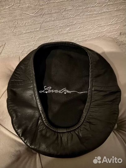 Берет из натуральной кожи