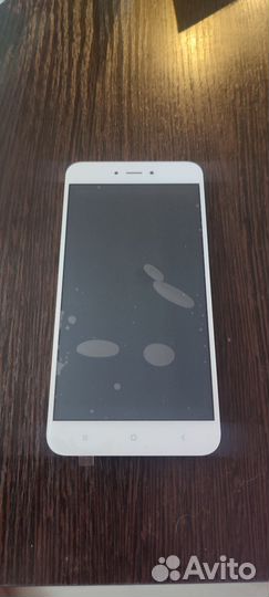 Телефон Xiaomi redmi note
