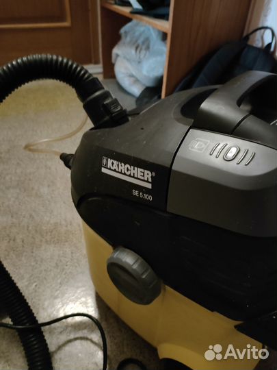 Моющий пылесос Karcher
