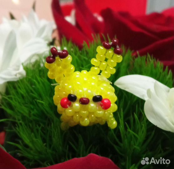 Мини амигуруми. Пикачу из бисера фигурка