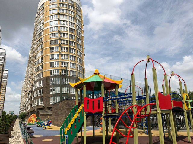 2-к. квартира, 67,8 м², 18/25 эт. на продажу в Краснодаре Купить квартиру Авито