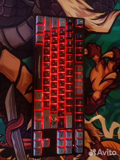 Игровая механическая клавиатура