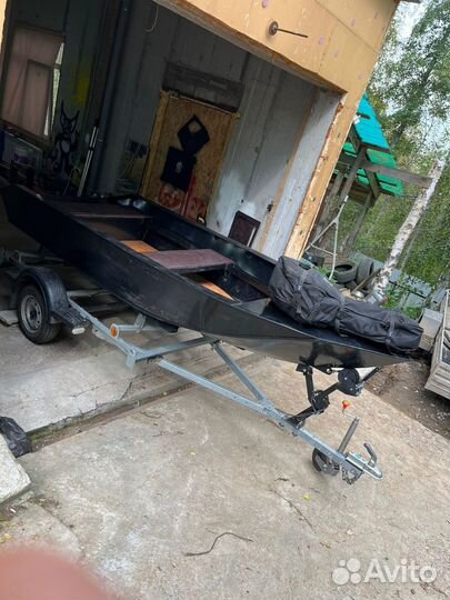 Эва лодка 430 из Пнд