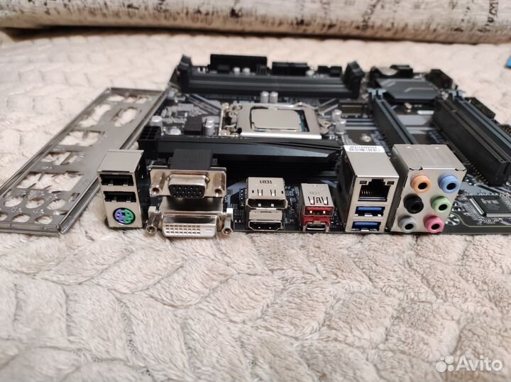 Материнская плата 1151 v2 + celeron g4920