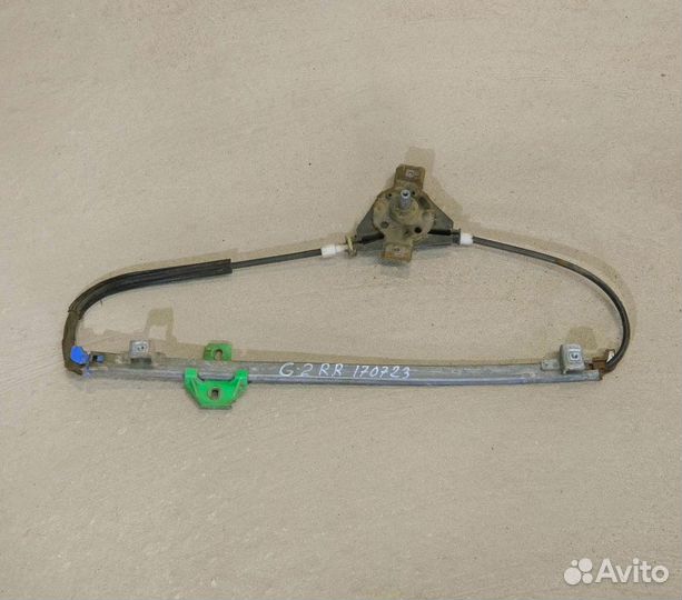 Стеклоподъемник задний правый VW Golf 2