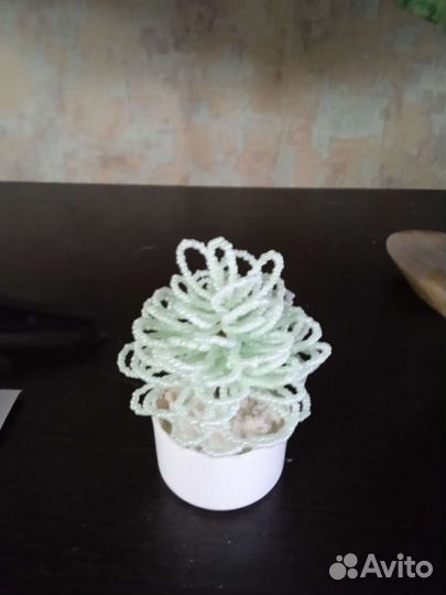 Елочки ручной работы, бисер