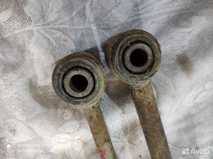 Задние тяги Toyota carina st190