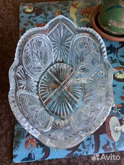 Хрустальная ваза