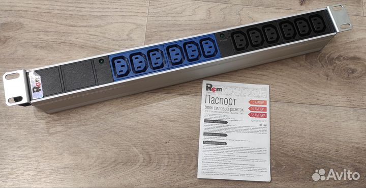 Блок розеток Rem R-32-12C13-l-440-K